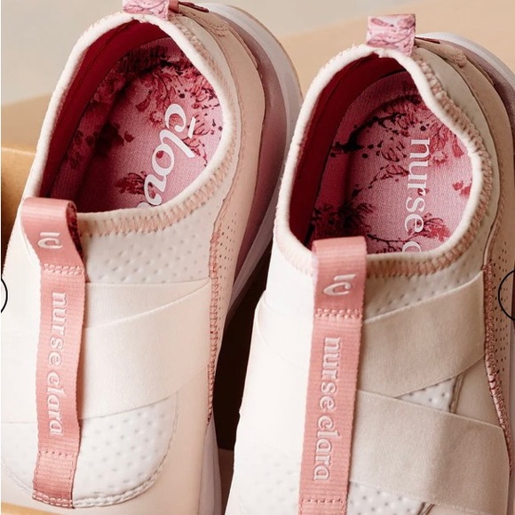 Clove nurse sneakers Limited Edition Women size 10 - Picture 2 of 4